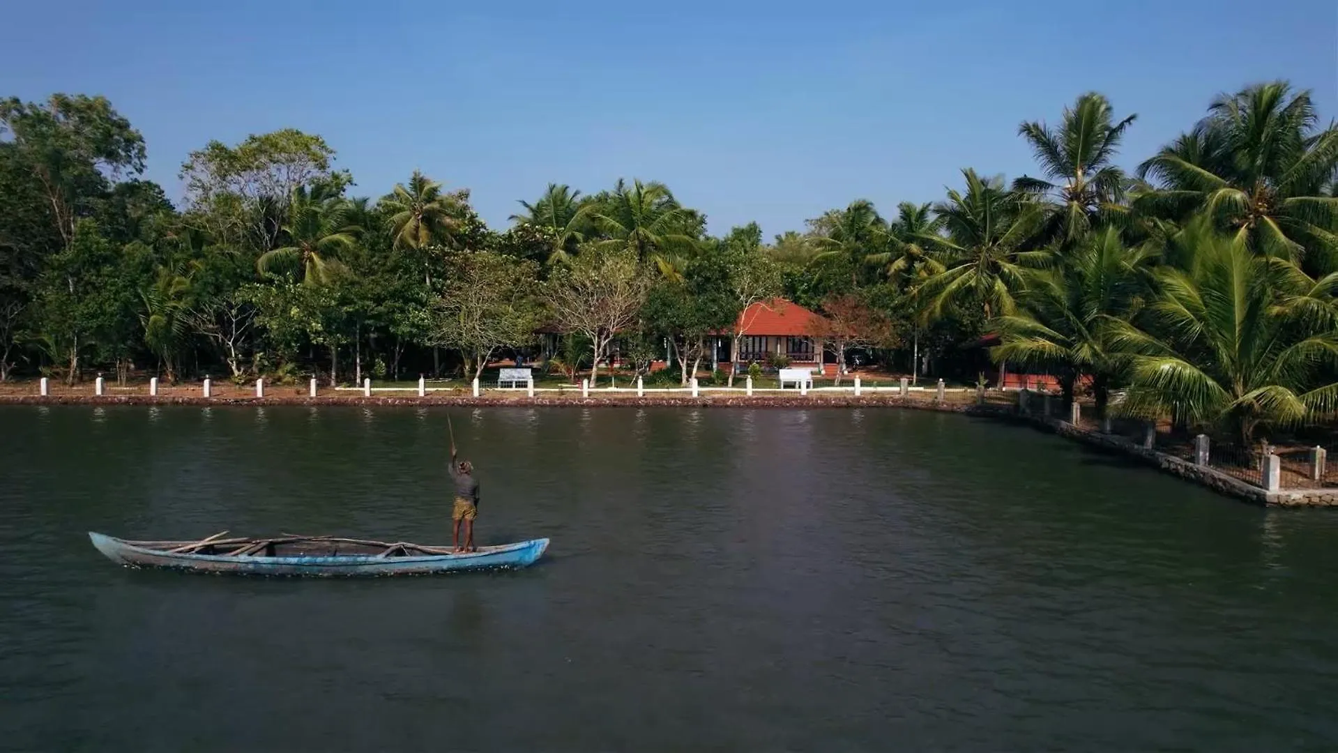 Dhathri Ayurveda Resort And Panchakarma Centre Kayankulam
